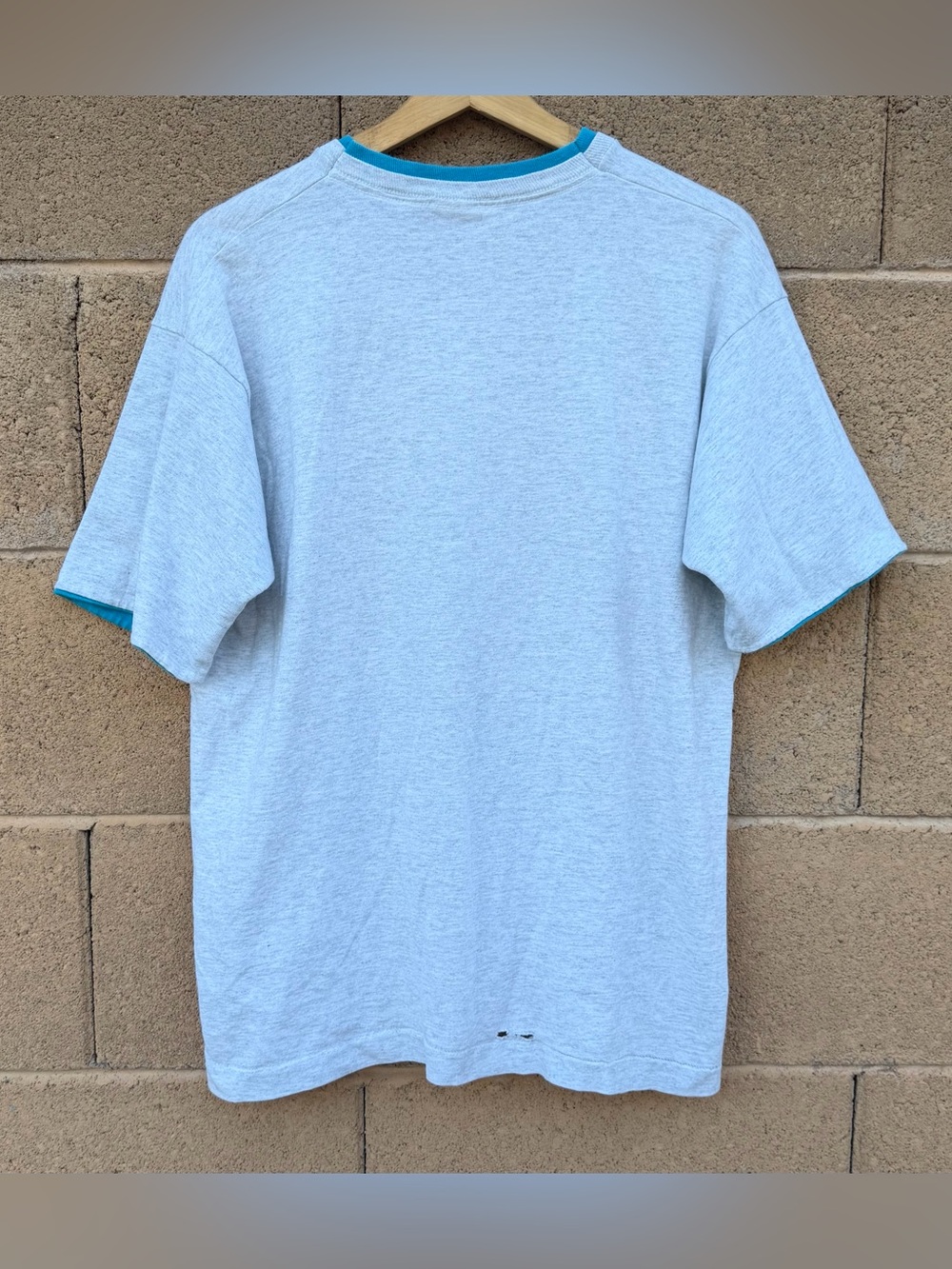 Vintage 90s Maltese Dog T-Shirt Gray Size Large Fruit Of The Loom USA - Picture 2 of 7